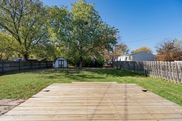 170 Edgewood Drive, Perrysburg, OH 43551