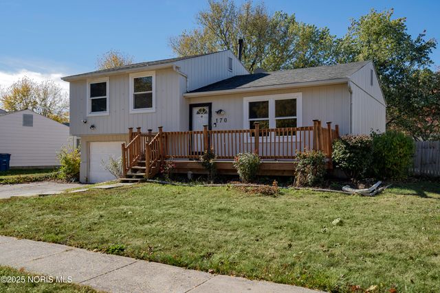 170 Edgewood Drive, Perrysburg, OH 43551