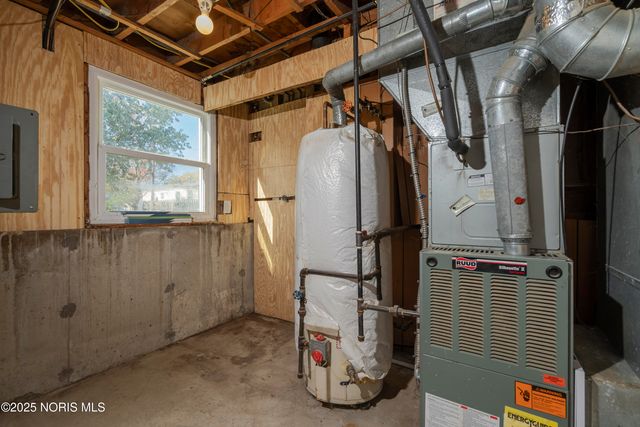 170 Edgewood Drive, Perrysburg, OH 43551