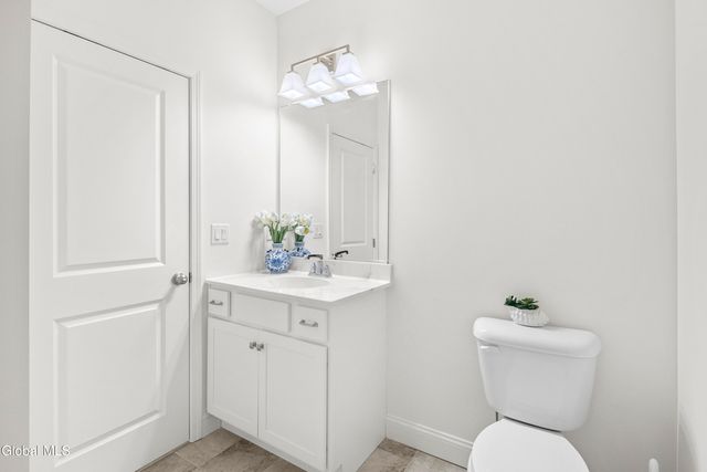 42 Penfield Drive, Colonie, NY 12110