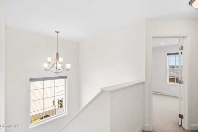 42 Penfield Drive, Colonie, NY 12110