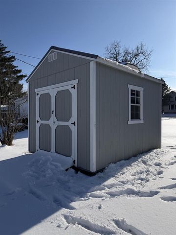 206 2nd Street, Elroy, WI 53929