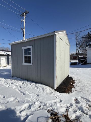 206 2nd Street, Elroy, WI 53929