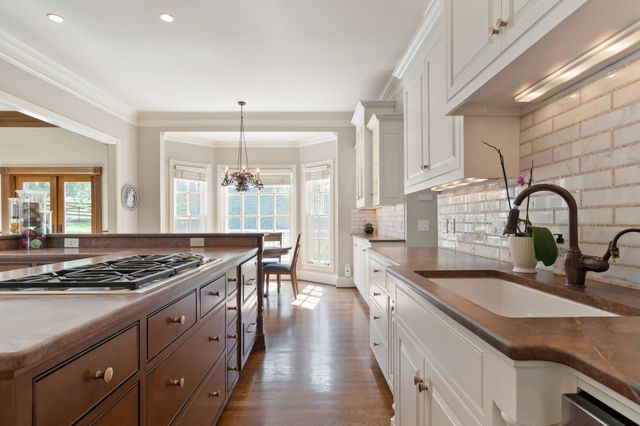 524 Dekemont Ln, Brentwood, TN 37027