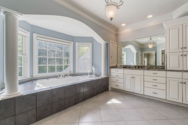 524 Dekemont Ln, Brentwood, TN 37027