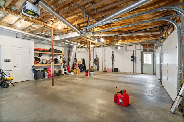 524 Dekemont Ln, Brentwood, TN 37027
