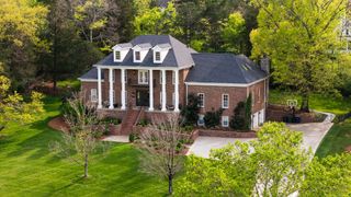 524 Dekemont Ln, Brentwood, TN 37027