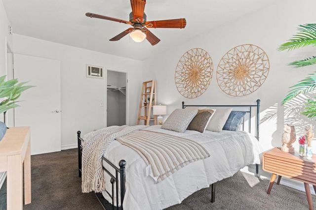 12722 Lakeshore Drive B, Lakeside, CA 92040