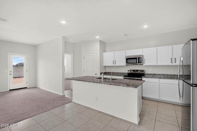 2097 E GRAZING MEADOW Lane, San Tan Valley, AZ 85140