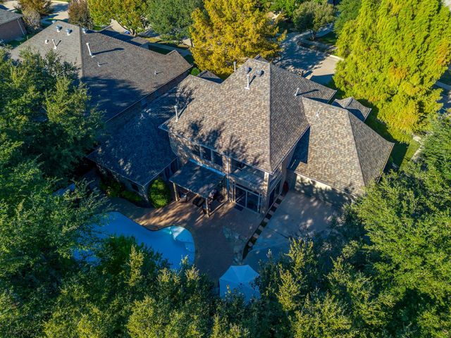 8963 Little Reata Trail, Benbrook, TX 76126