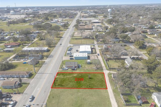 2106 Texas Avenue, Texas City, TX 77590