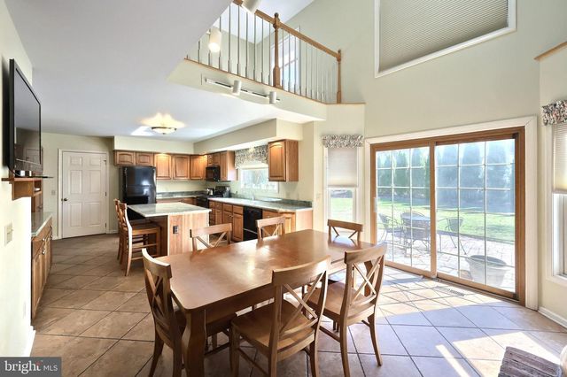 1814 DOWNING ST, York, PA 17408