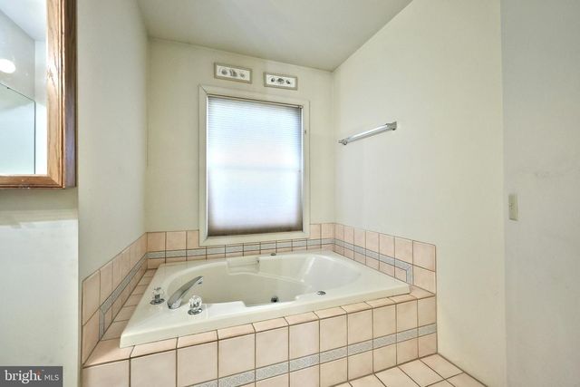 1814 DOWNING ST, York, PA 17408