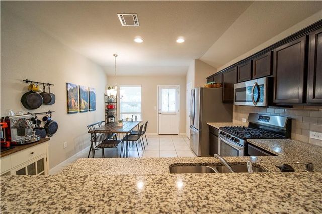 10406 Hatton LN, Austin, TX 78754