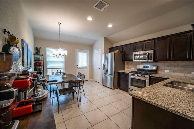 10406 Hatton LN, Austin, TX 78754