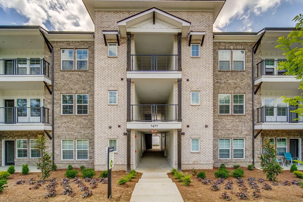 7501 Highway 70 S Apt 104, Nashville, TN 37221