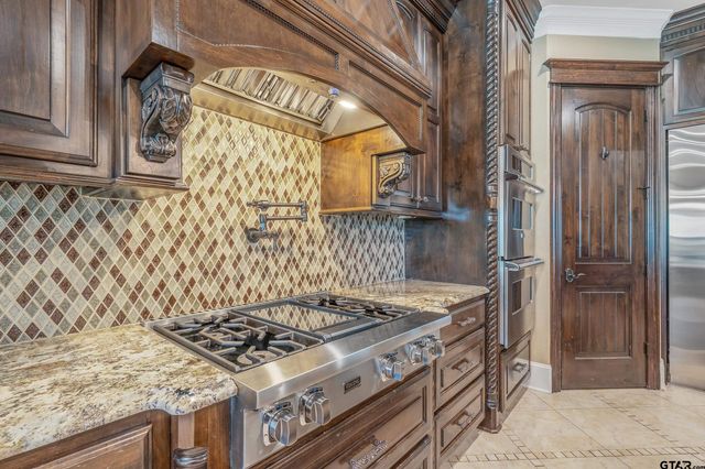 17521 Biltmore Circle, Tyler, TX 75703