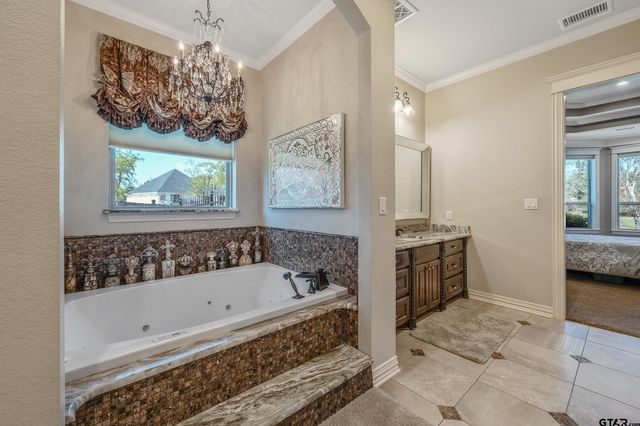 17521 Biltmore Circle, Tyler, TX 75703