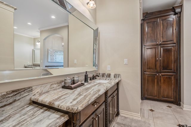 17521 Biltmore Circle, Tyler, TX 75703