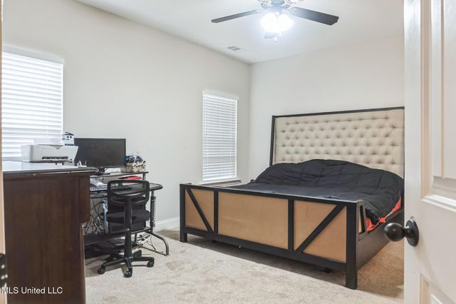 302 Eagle View Drive, Senatobia, MS 38668