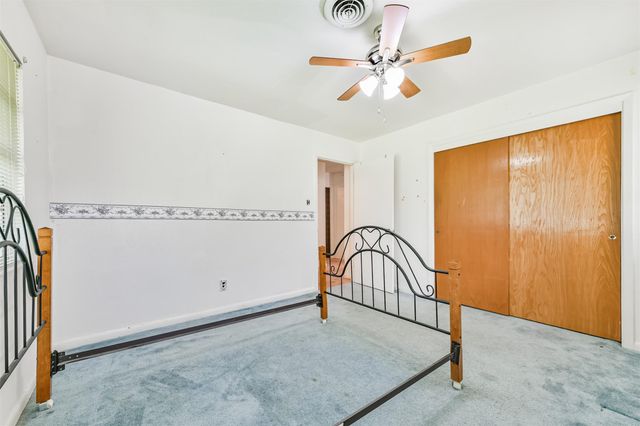 1904 Amy Drive, Baytown, TX 77520