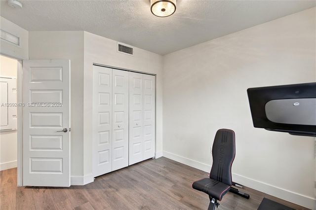 4809 NW 83rd Parkway, Doral, FL 33166