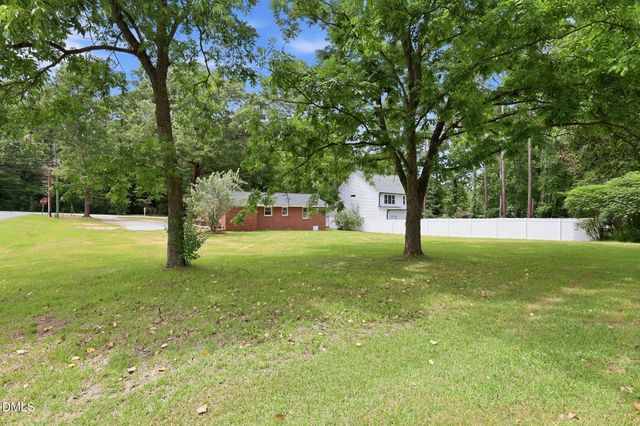 11291 Old Stage Road, Willow Springs, NC 27592