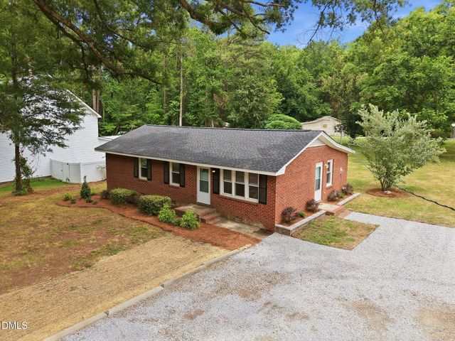 11291 Old Stage Road, Willow Springs, NC 27592
