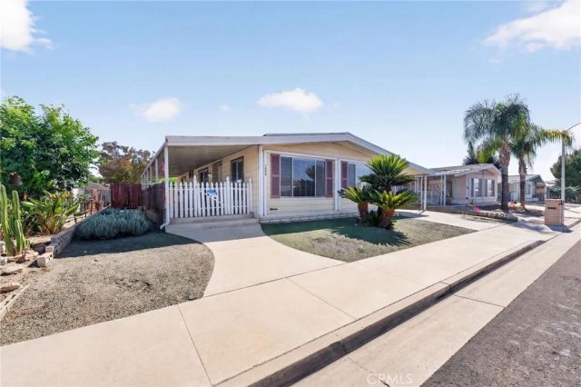 1485 Cordova, Hemet, CA 92543