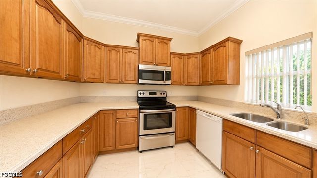 400 Clayton AVE, Lehigh Acres, FL 33972