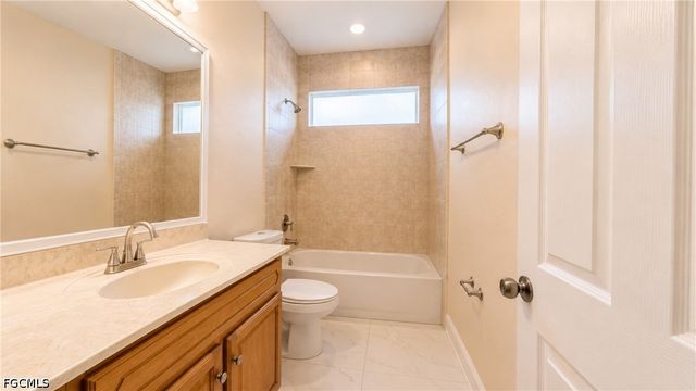 400 Clayton AVE, Lehigh Acres, FL 33972