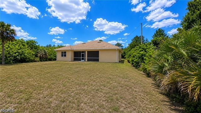 400 Clayton AVE, Lehigh Acres, FL 33972