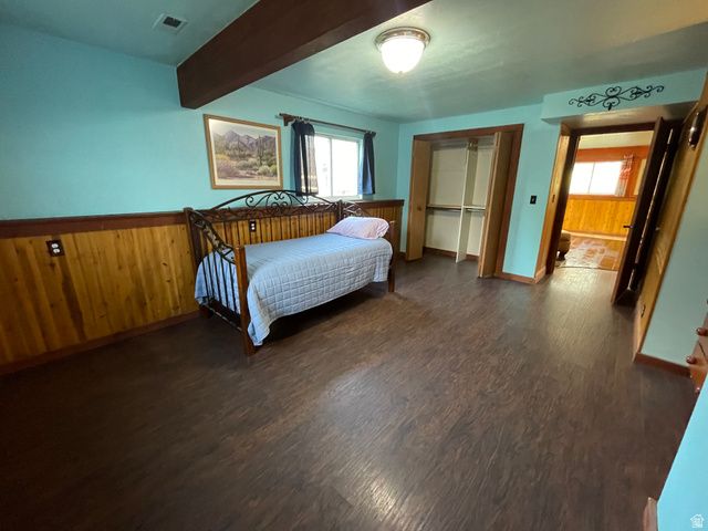 9905 N MEADOW DR, Cedar Hills, UT 84062