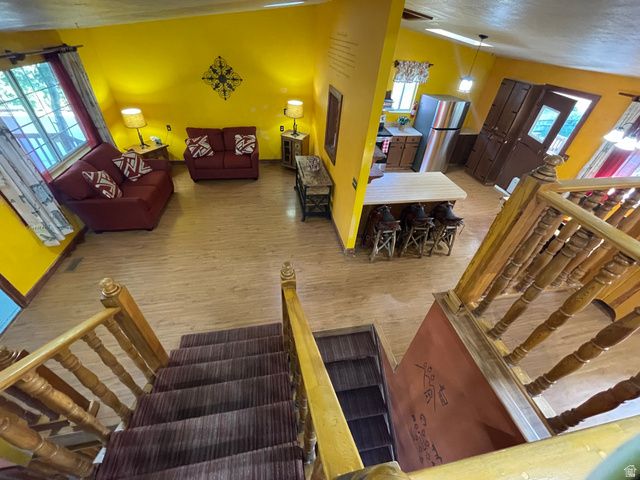 9905 N MEADOW DR, Cedar Hills, UT 84062