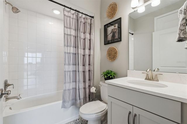 7521 LAUREATE BOULEVARD 5306, Orlando, FL 32827