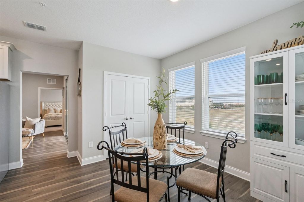 Image 16 of property listing at 7521 LAUREATE BOULEVARD 5306, Orlando, FL 32827