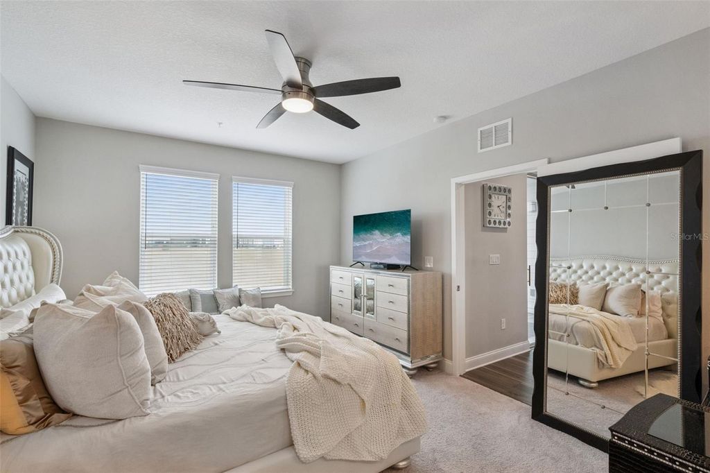 Image 24 of property listing at 7521 LAUREATE BOULEVARD 5306, Orlando, FL 32827