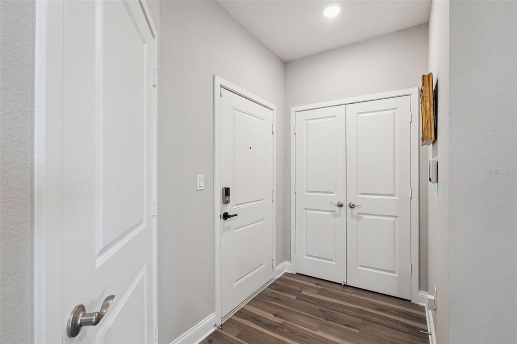 Image 27 of property listing at 7521 LAUREATE BOULEVARD 5306, Orlando, FL 32827