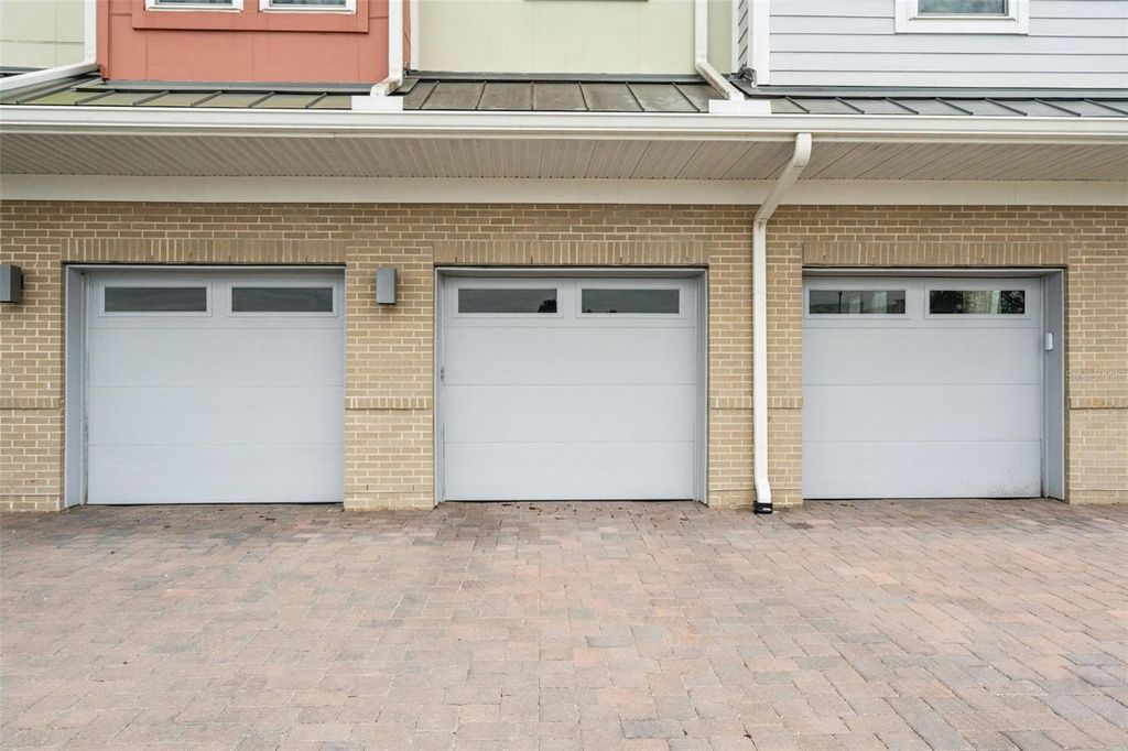 Image 32 of property listing at 7521 LAUREATE BOULEVARD 5306, Orlando, FL 32827