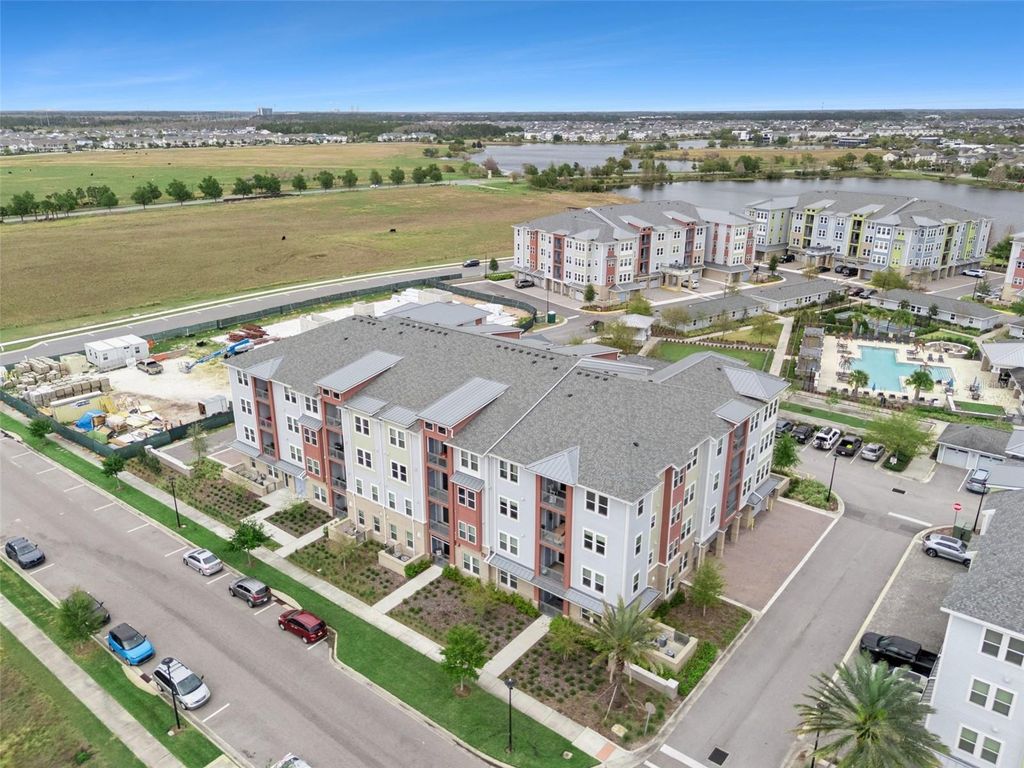 Image 53 of property listing at 7521 LAUREATE BOULEVARD 5306, Orlando, FL 32827