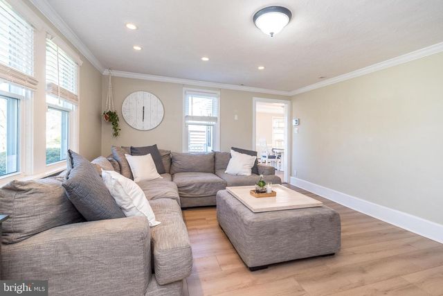 712 E HANCOCK ST, Lansdale, PA 19446