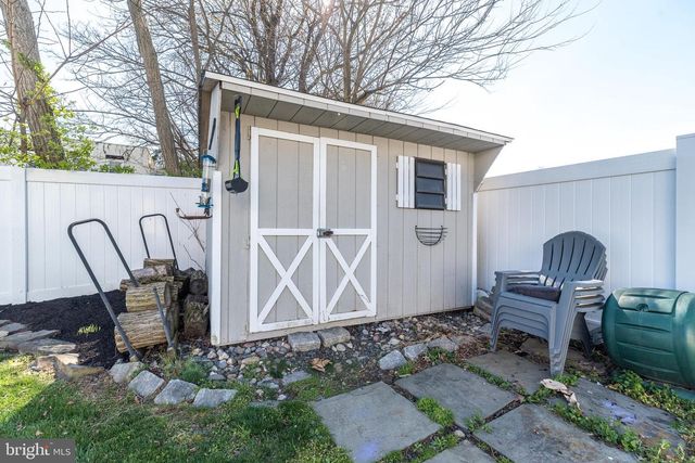 712 E HANCOCK ST, Lansdale, PA 19446