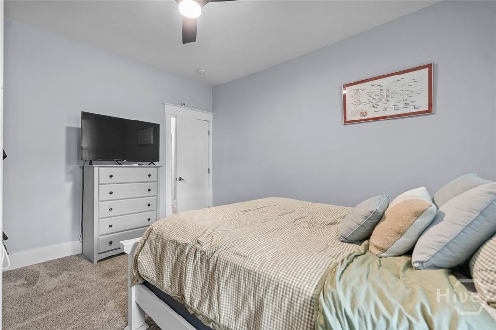 Image 12 of property listing at 1002 W 52nd Street, Savannah, GA 31405