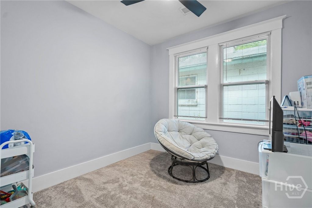 Image 16 of property listing at 1002 W 52nd Street, Savannah, GA 31405