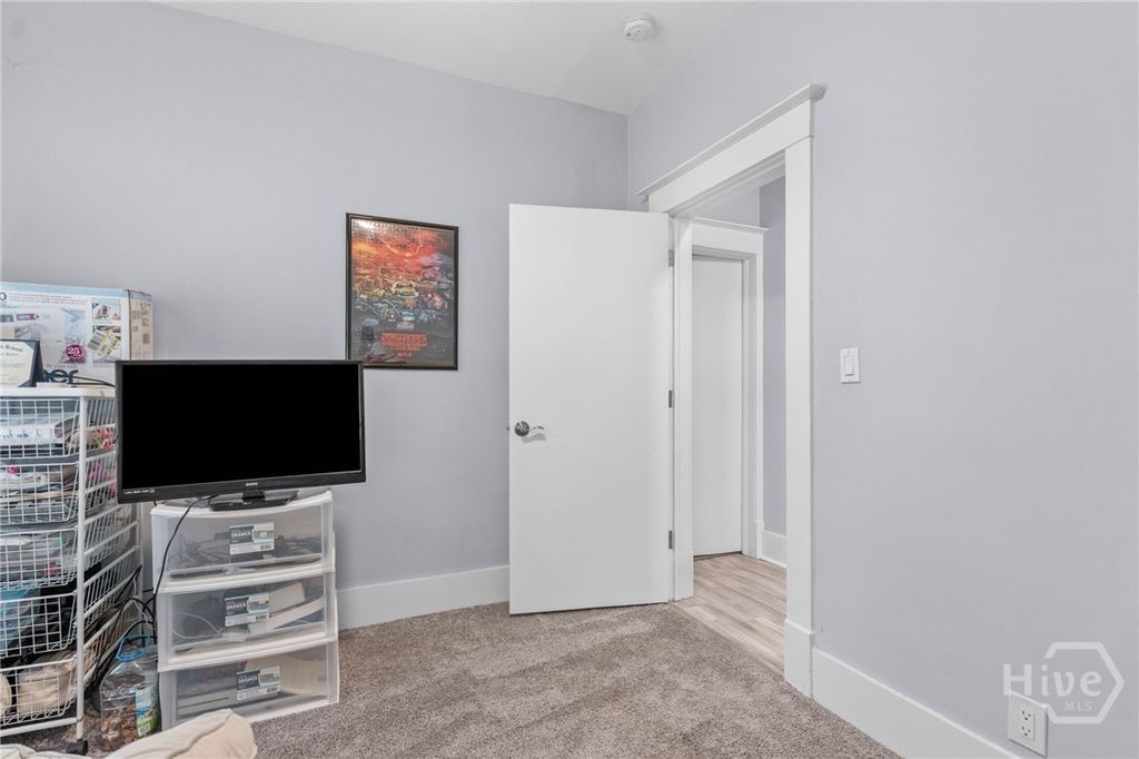 Image 18 of property listing at 1002 W 52nd Street, Savannah, GA 31405