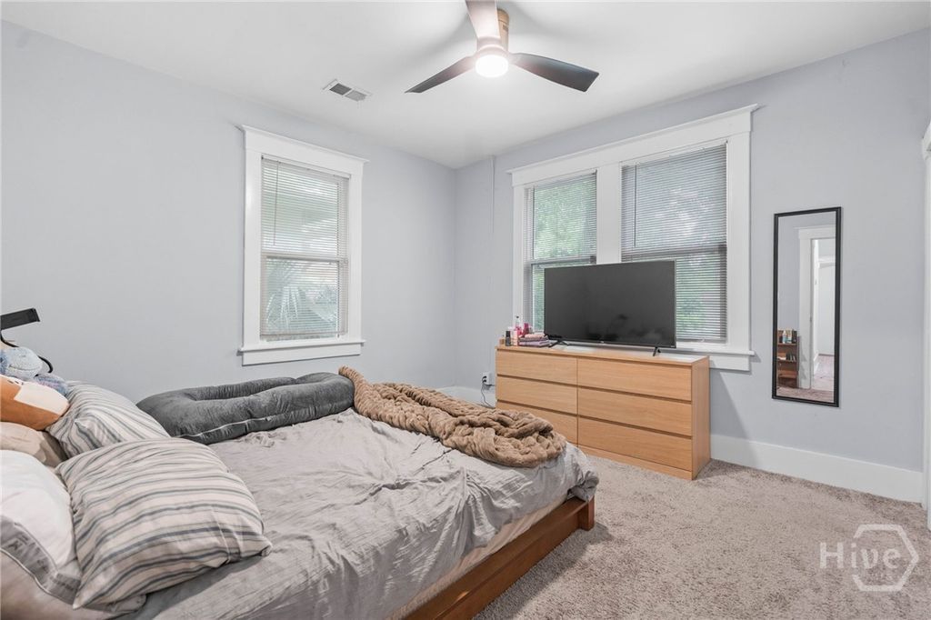 Image 19 of property listing at 1002 W 52nd Street, Savannah, GA 31405