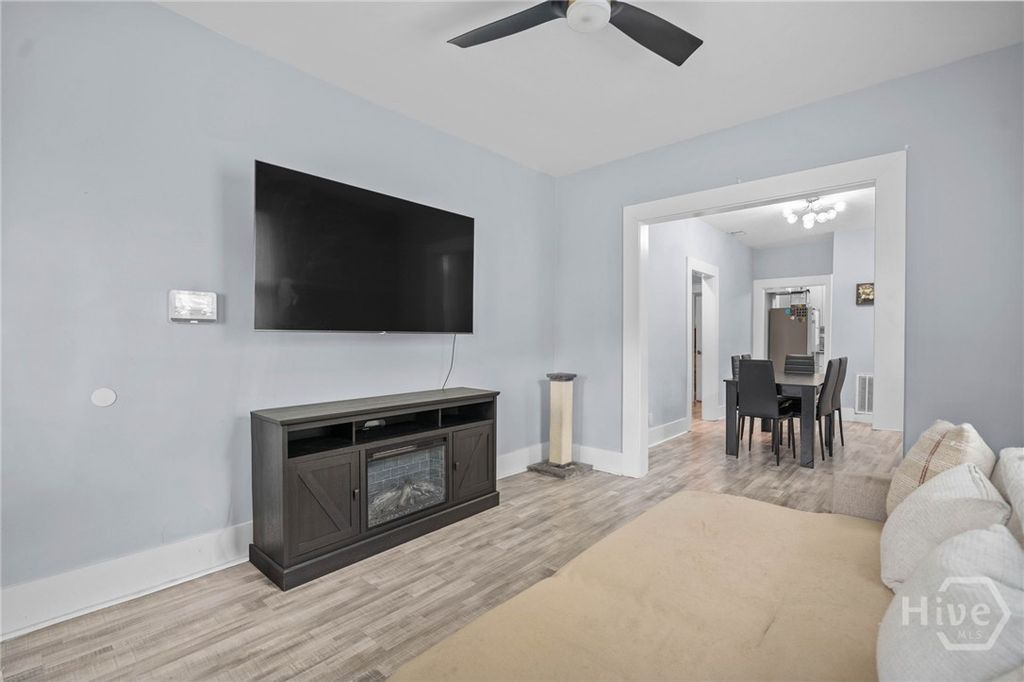 Image 5 of property listing at 1002 W 52nd Street, Savannah, GA 31405
