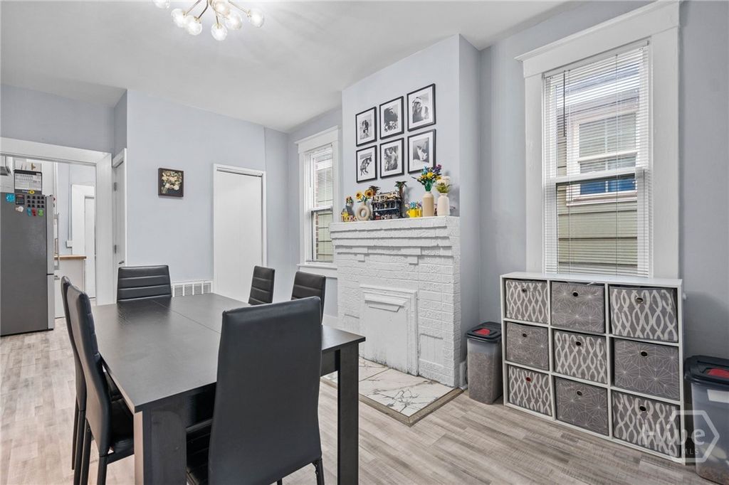 Image 6 of property listing at 1002 W 52nd Street, Savannah, GA 31405