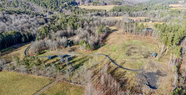 8 Grout Road, Hartland, VT 05048