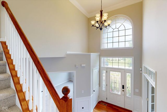 2978 Stone Creek Drive, Zionsville, IN 46077